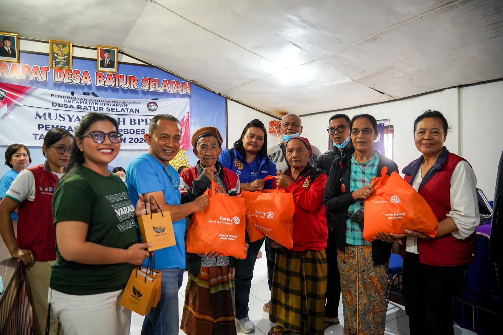 Varash Dukung Bakti Sosial Kesehatan Bersama Rotary Club of Bali Denpasar