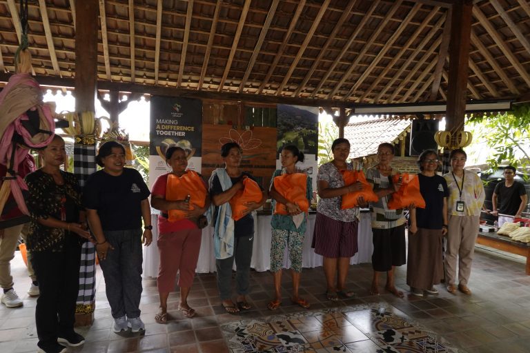 Bersama Yayasan Tapasya, Varash berbagi di World Stroke Day