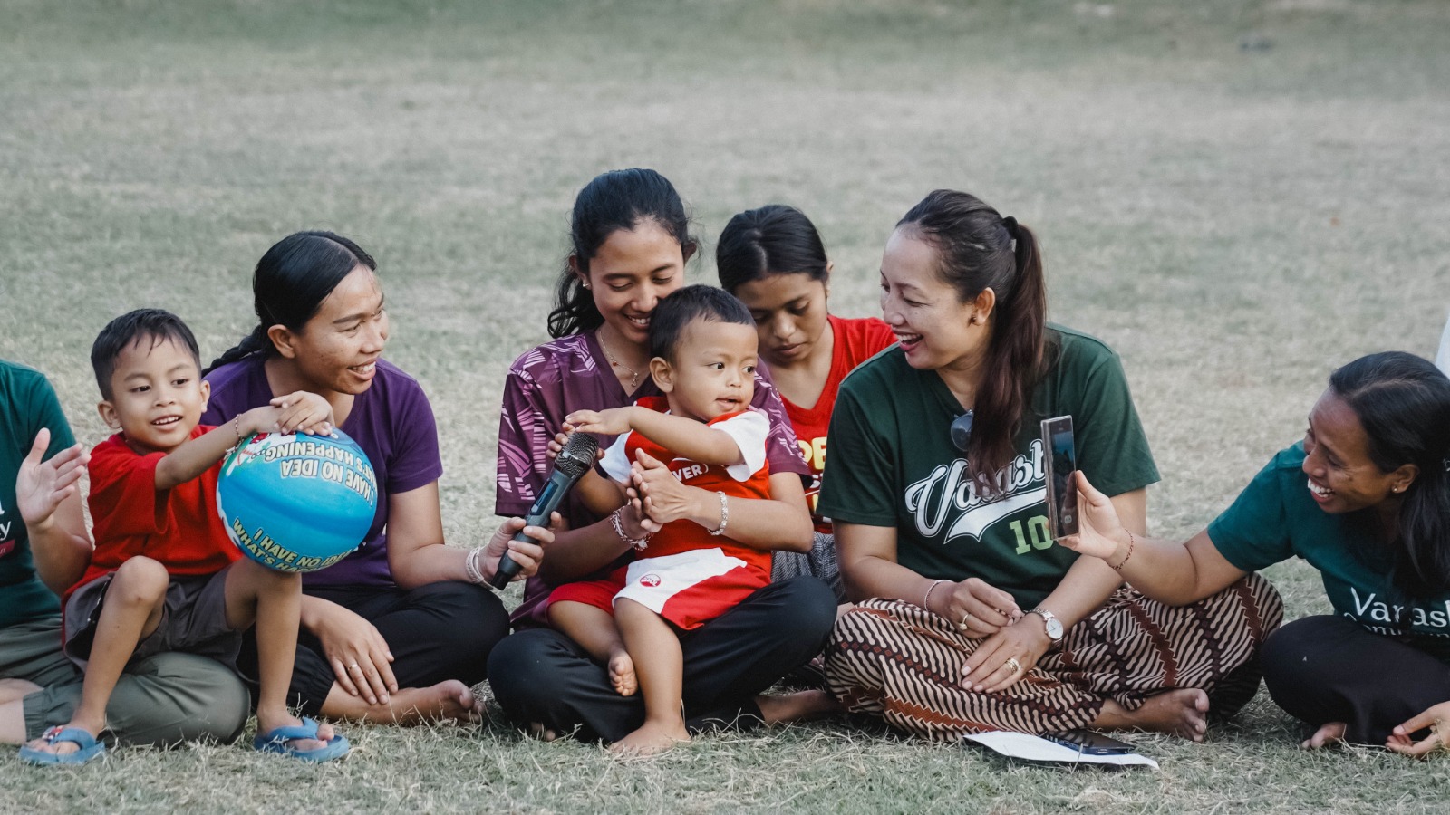Manfaat Grounding pada Anak: Aktivitas Sederhana untuk Lebih Dekat dengan Alam